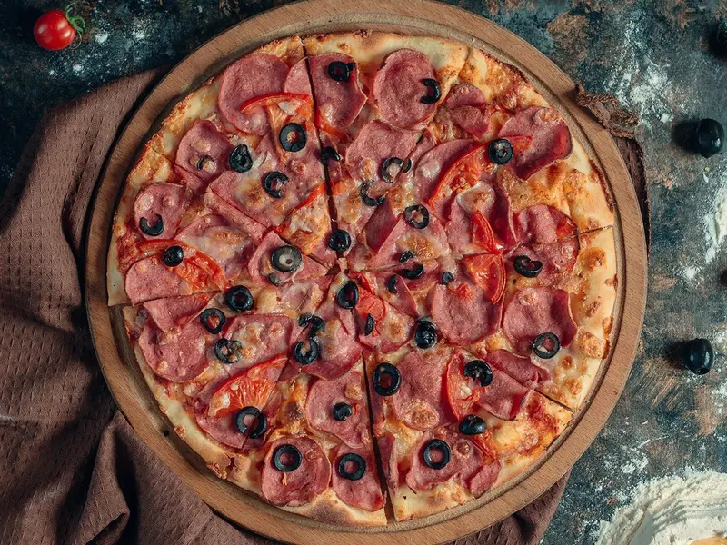 Salamlı Pizza (Küçük Boy)